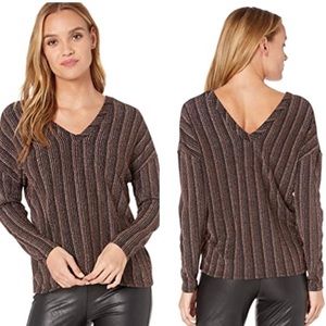 Chaser Metallic Double V Back Long Sleeve Top Women’s Size Medium Black